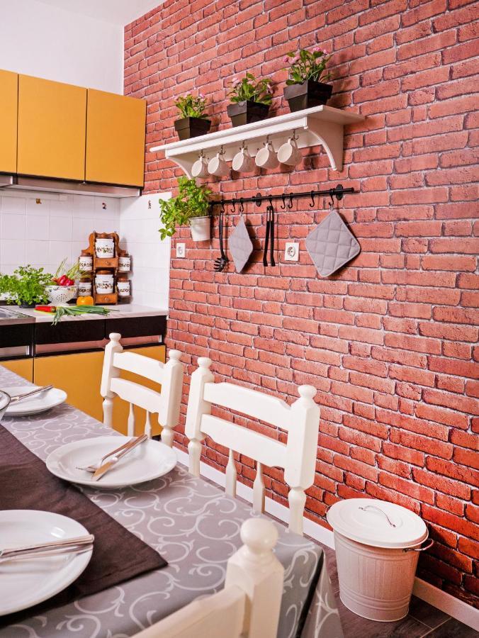 Apartmani Maretimo Primosten Exterior photo